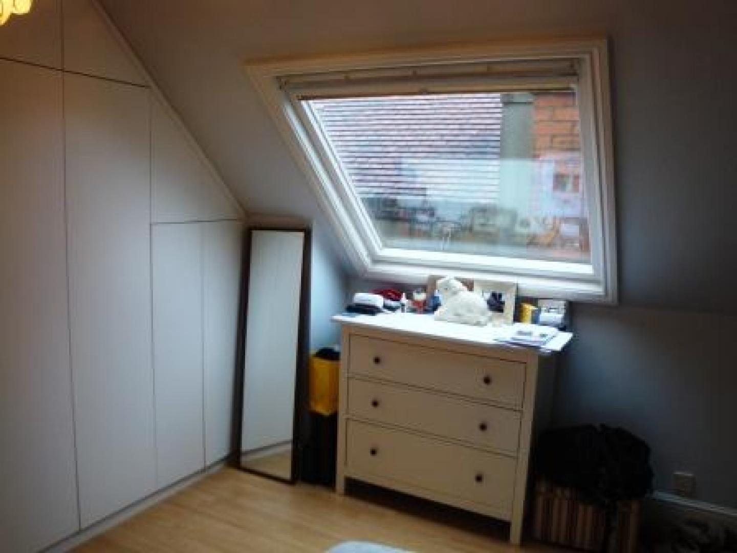 			2 Bedroom, 1 bath, 1 reception Flat			 Dartmouth Road, BRONDESBURY CONSERVATION AREA/KILBURN